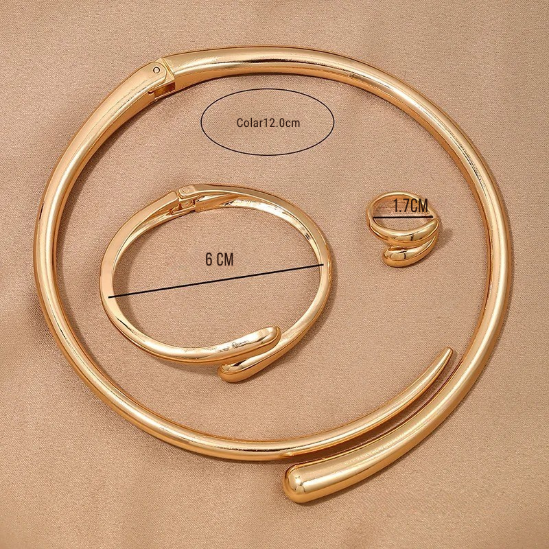 Conjunto Geométrico de Joias Punk em Ouro e Prata