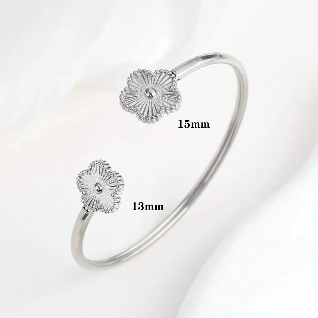 Clássico de luxo venda quente flor de cinco folhas de aço inoxidável aberto pulseira sorte grama pulseira menina aniversário jóias de casamento cl