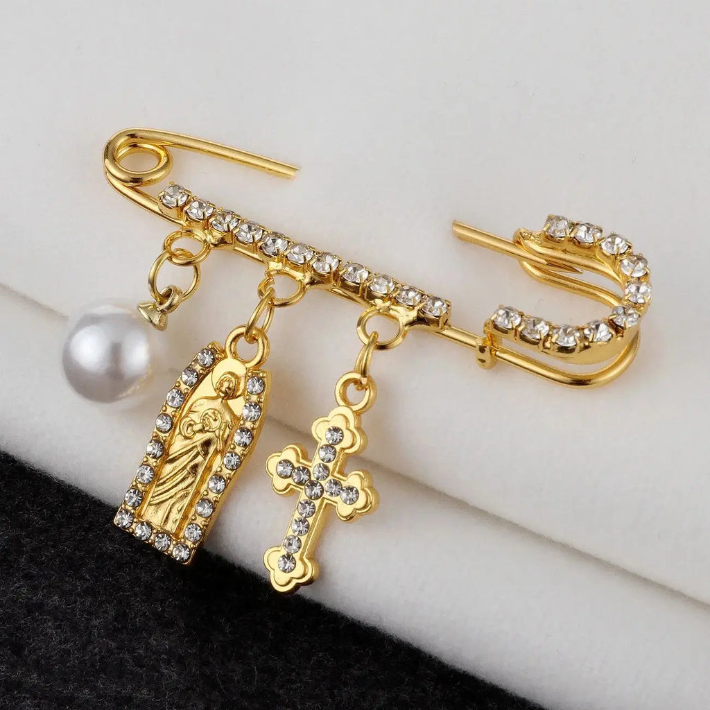https://ae-pic-a1.aliexpress-media.com/kf/Se1350829f4d74a67965d8a261070454fB/Exquisite-Imitation-Pearls-Beads-Charm-Badges-Lapel-Pin-Catholic-Patron-St-Jude-Cross-Brooch-Saint-Jude.jpg