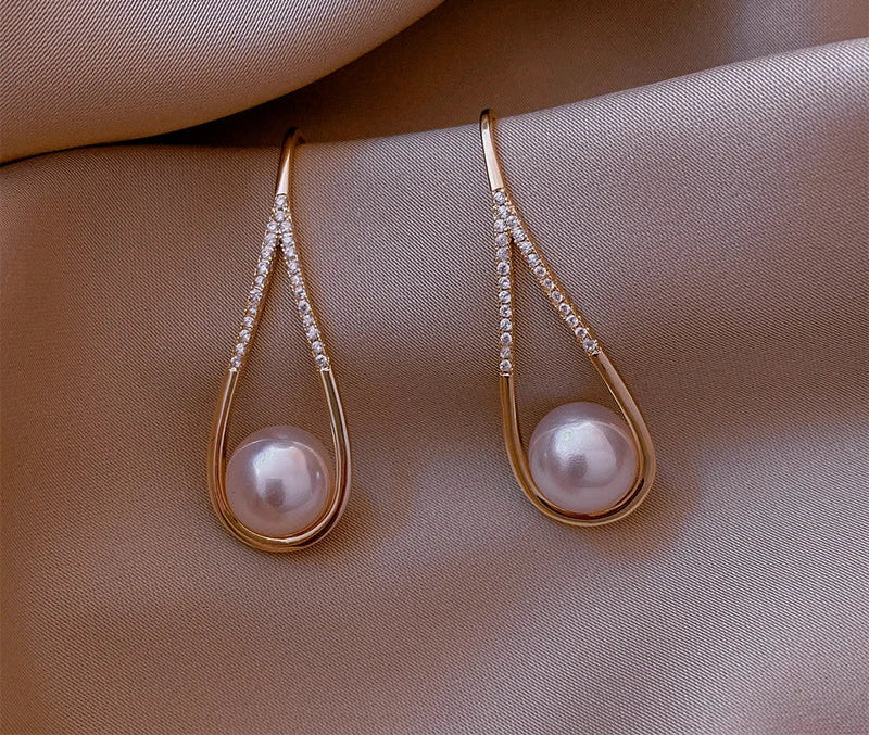 Brincos pendurados geométricos requintados de alto nível para mulheres 2025 joias da moda coreana luxuoso gótico festa meninas brincos de pérola