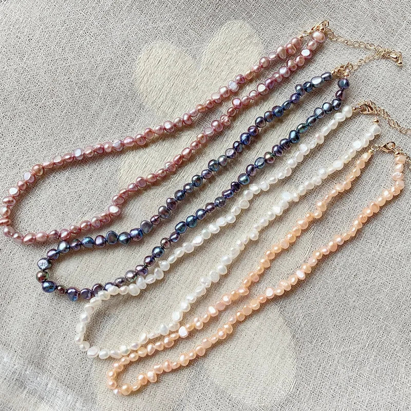 Colar de pérolas naturais de água doce para mulheres, barroco irregular pequeno real, gargantilha curta, jóias para colarinho, branco, roxo, 4-5mm