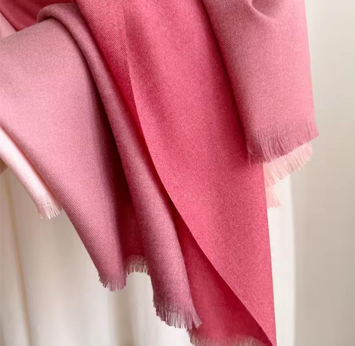 Xale Cachecol Feminino Gradiente Elegante e Aconchegante