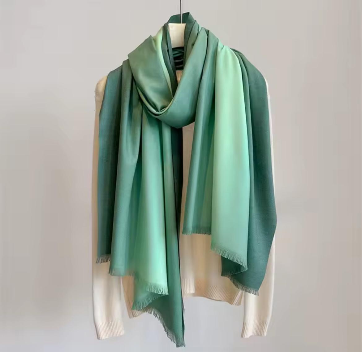 Xale Cachecol Feminino Gradiente Elegante e Aconchegante