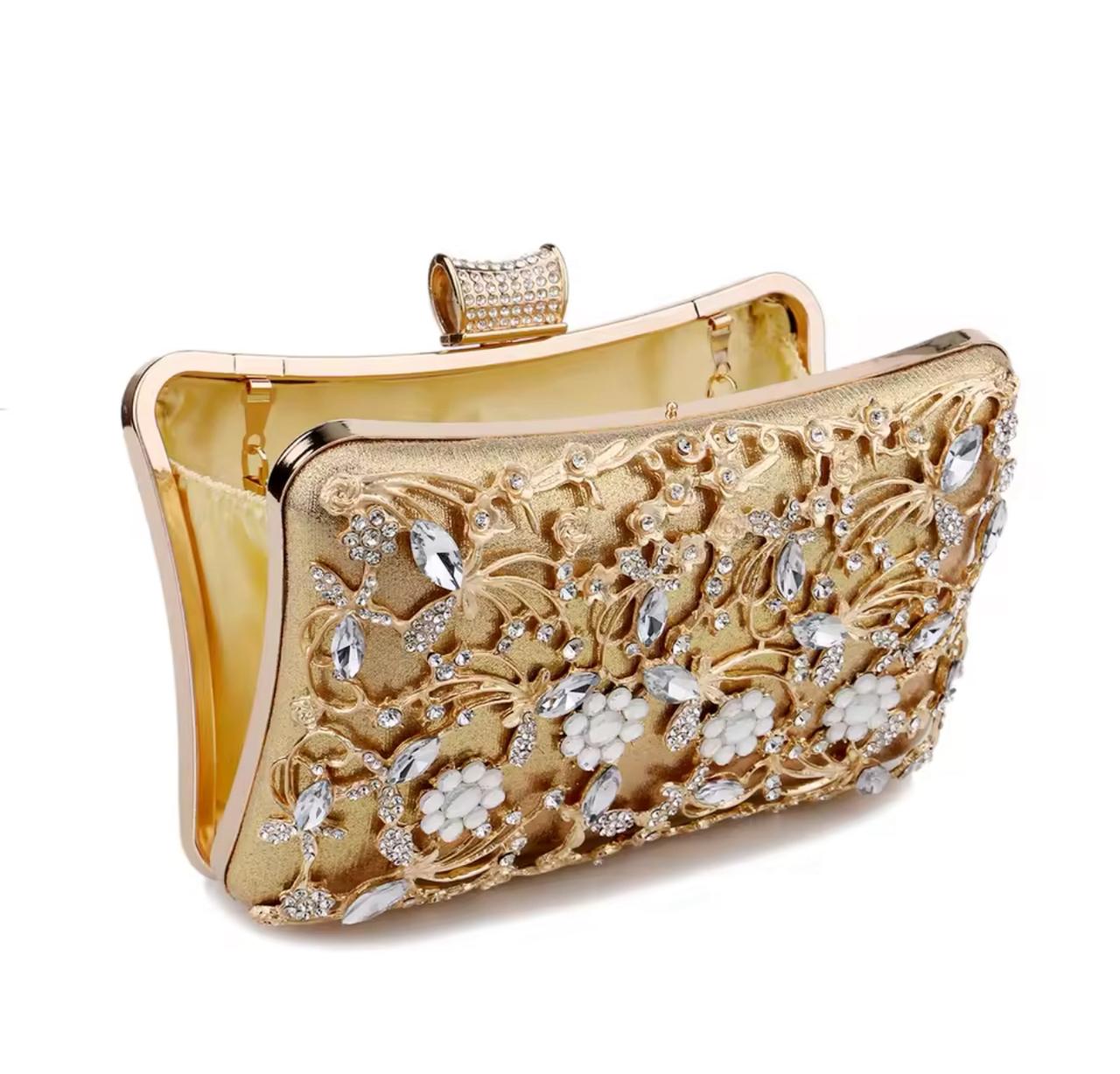 Clutch Feminina Luxuosa com Detalhes em Pedras