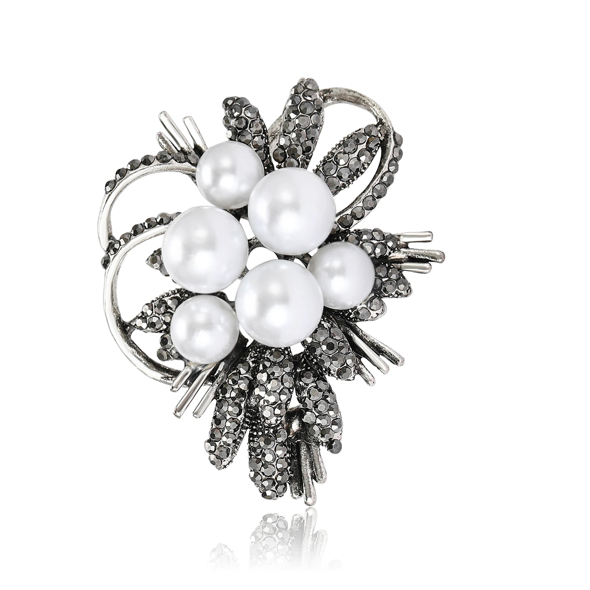 Broche Buquê de Pérolas Design Floral Elegante Feminino