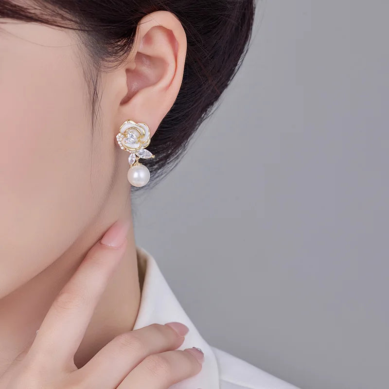 Minar temperamento esmalte cz zircônia cúbica imitação de pérola flor brincos para mulheres real banhado a ouro cobre jóias diárias