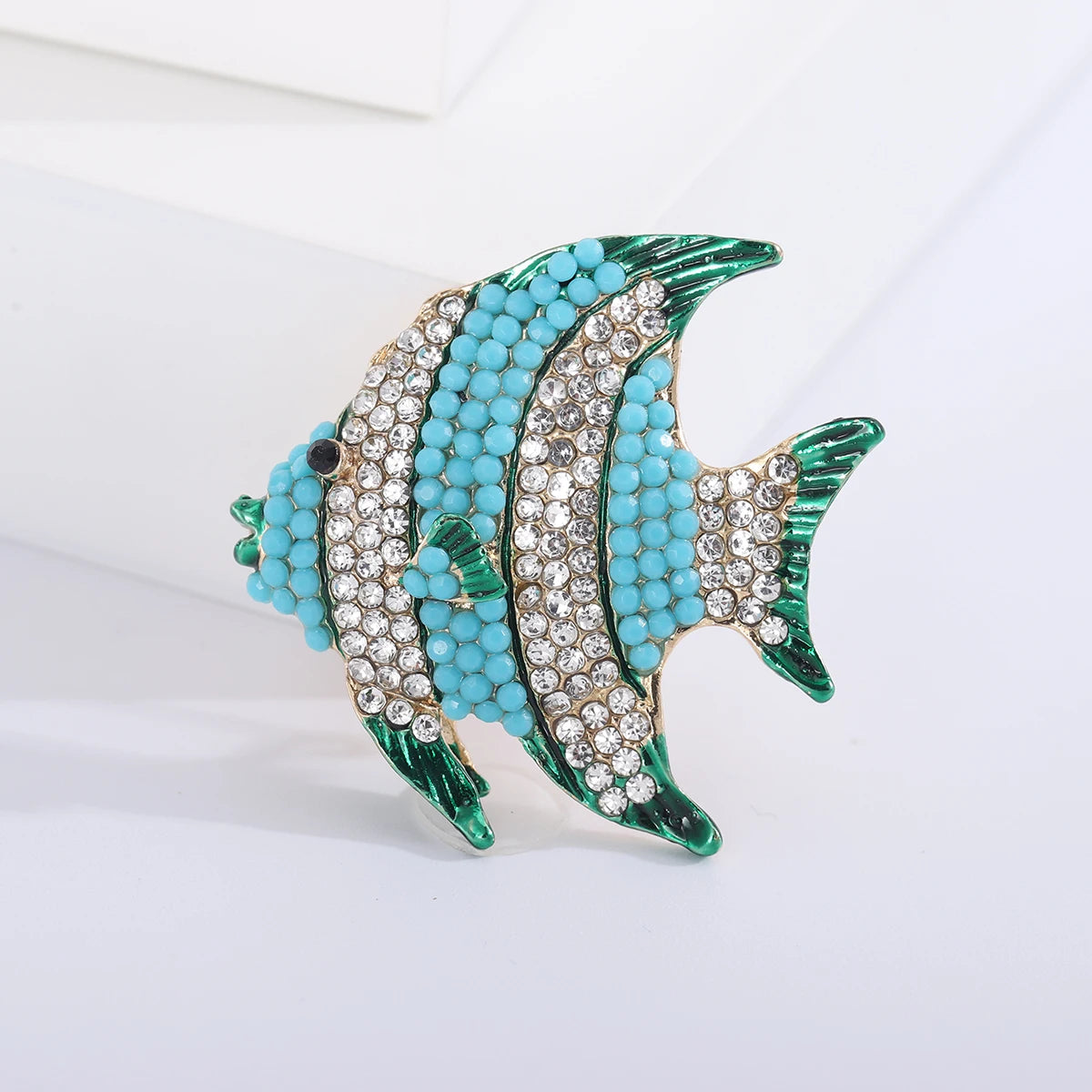 Broches de peixe palhaço de strass para mulheres unissex esmalte animal alfinetes festa de escritório amigo engraçado presentes de luxo acessórios de joias