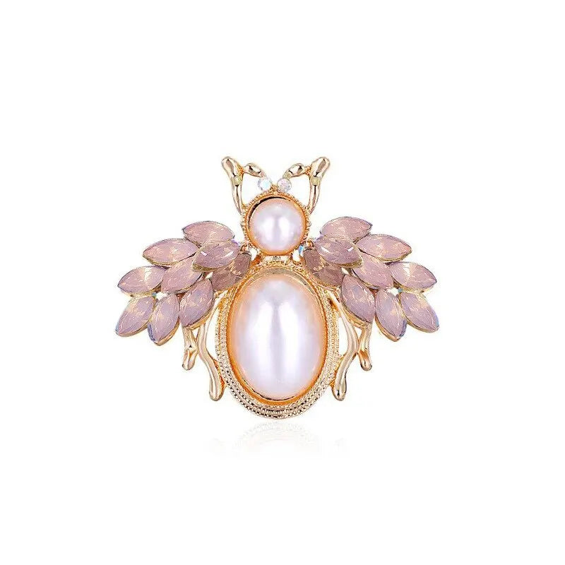 Broche Abelha Elegante com Pérolas e Strass Detalhe Premium