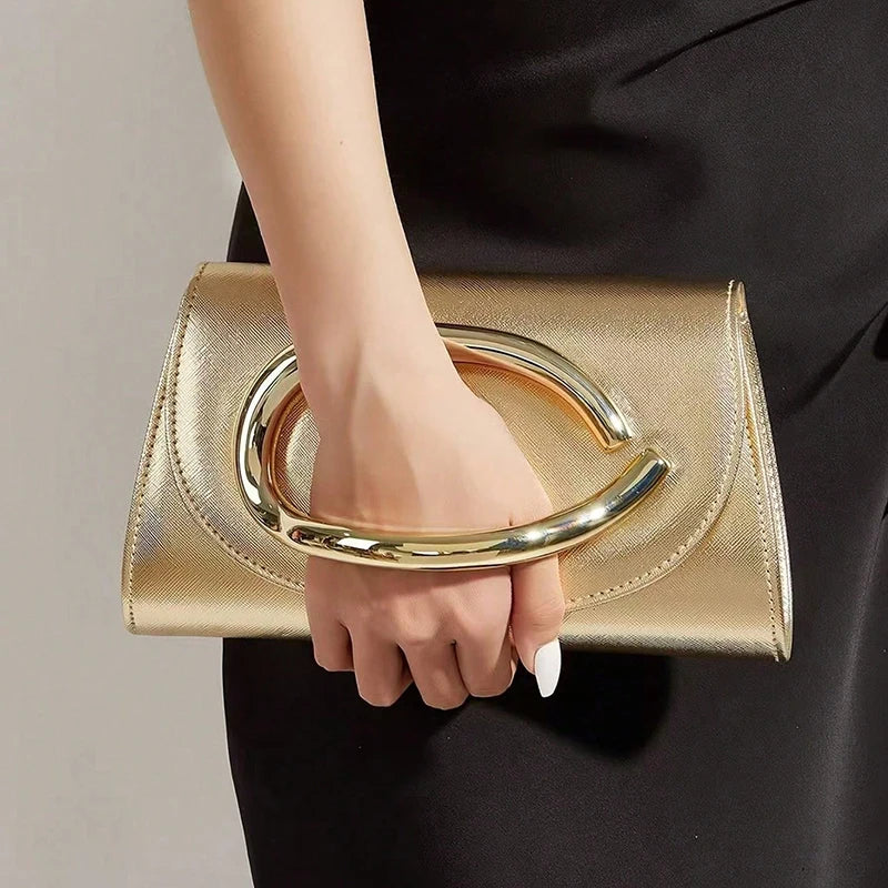 Bolsa de vestido de noite feminina elegante e luxuosa, com design de nicho e bolsa feminina requintada de cor sólida.