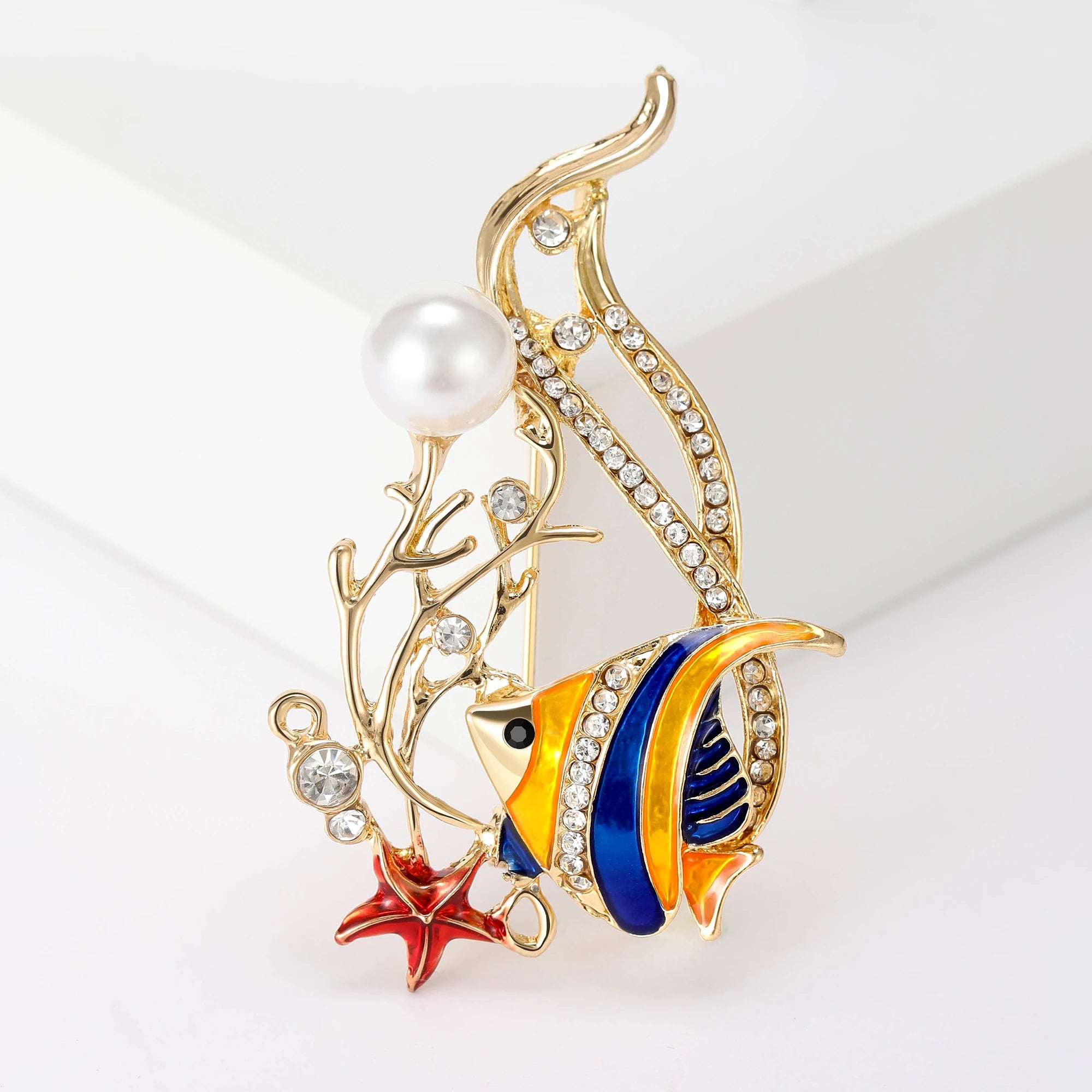 Broches de peixe palhaço de strass para mulheres unissex esmalte animal alfinetes festa de escritório amigo engraçado presentes de luxo acessórios de joias