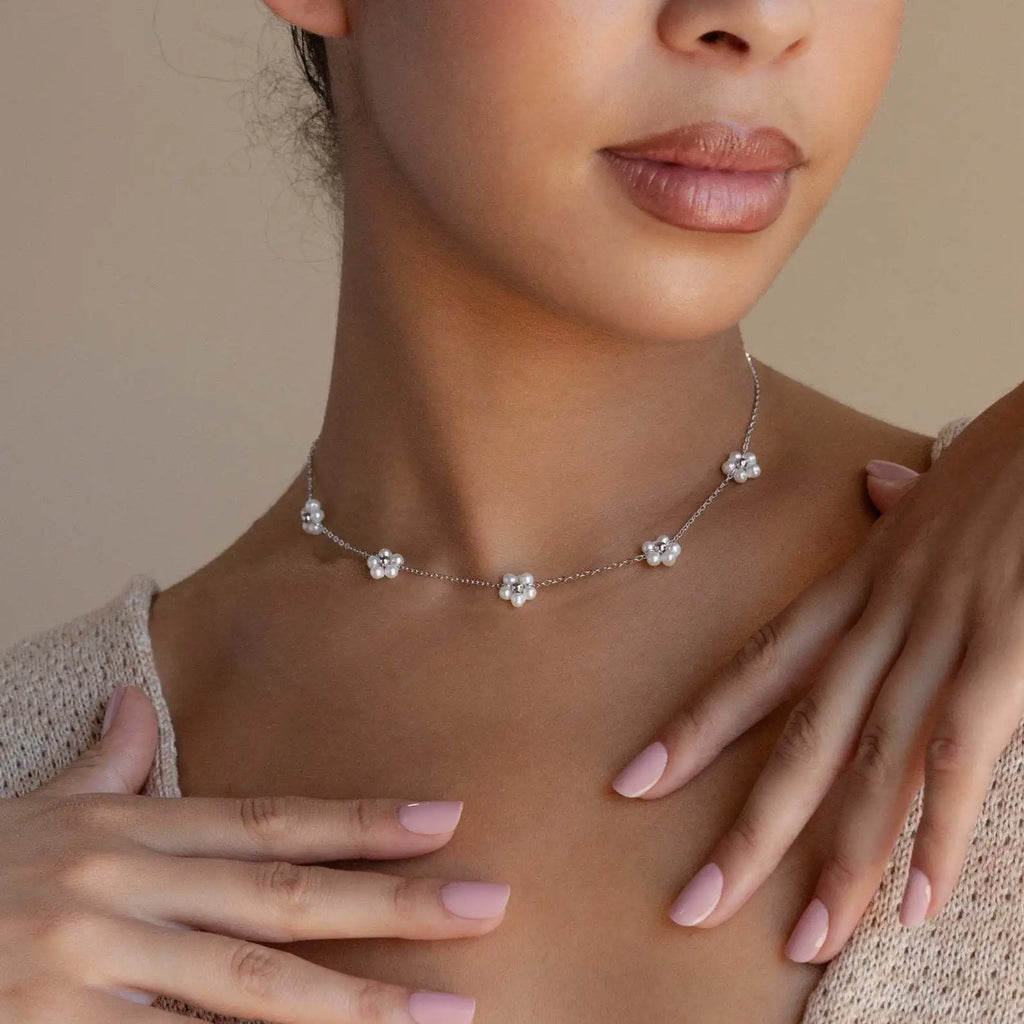 Pingente de flor de cinco pétalas de aço inoxidável elegante, colar de joias com pingente de flor, acessórios de banquete feminino