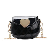Couro de patente do bebê meninas sacos de ombro bonito coração das crianças mini crossbody saco moda crianças corrente moeda bolsa bolsas carteira