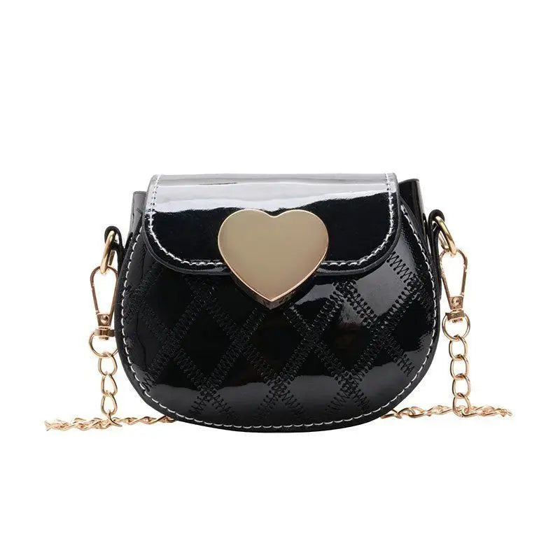 Couro de patente do bebê meninas sacos de ombro bonito coração das crianças mini crossbody saco moda crianças corrente moeda bolsa bolsas carteira