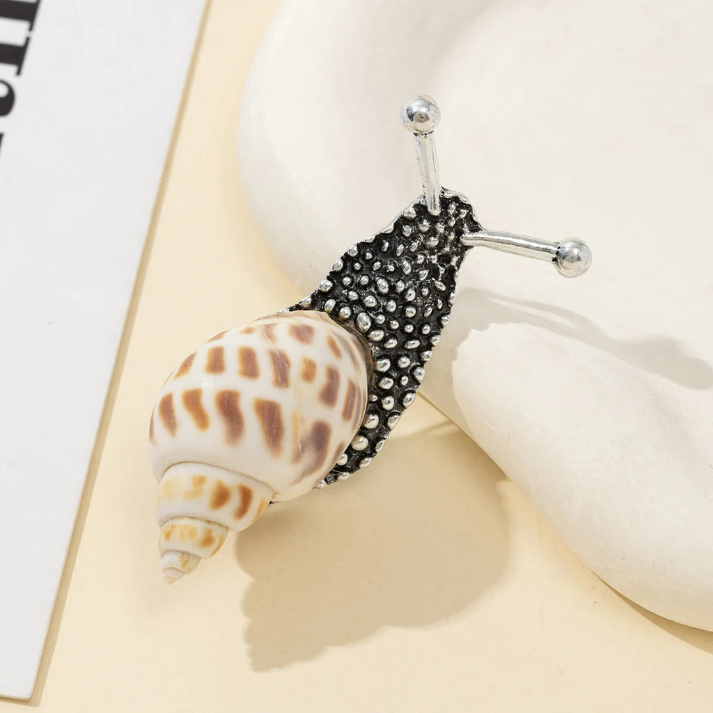 1pc concha natural caracol em forma de strass incrustado broche encantos para mulheres homens jóias acessórios presentes diários 58x25mm