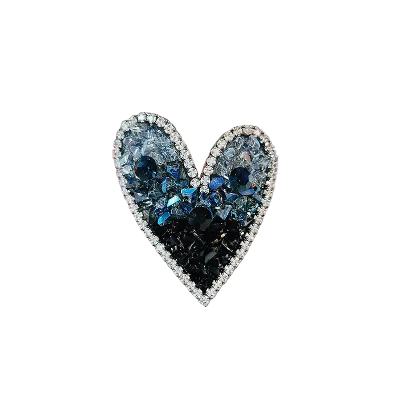 Broche de Coração com Cristais Lapidados Delicado e Sofisticado