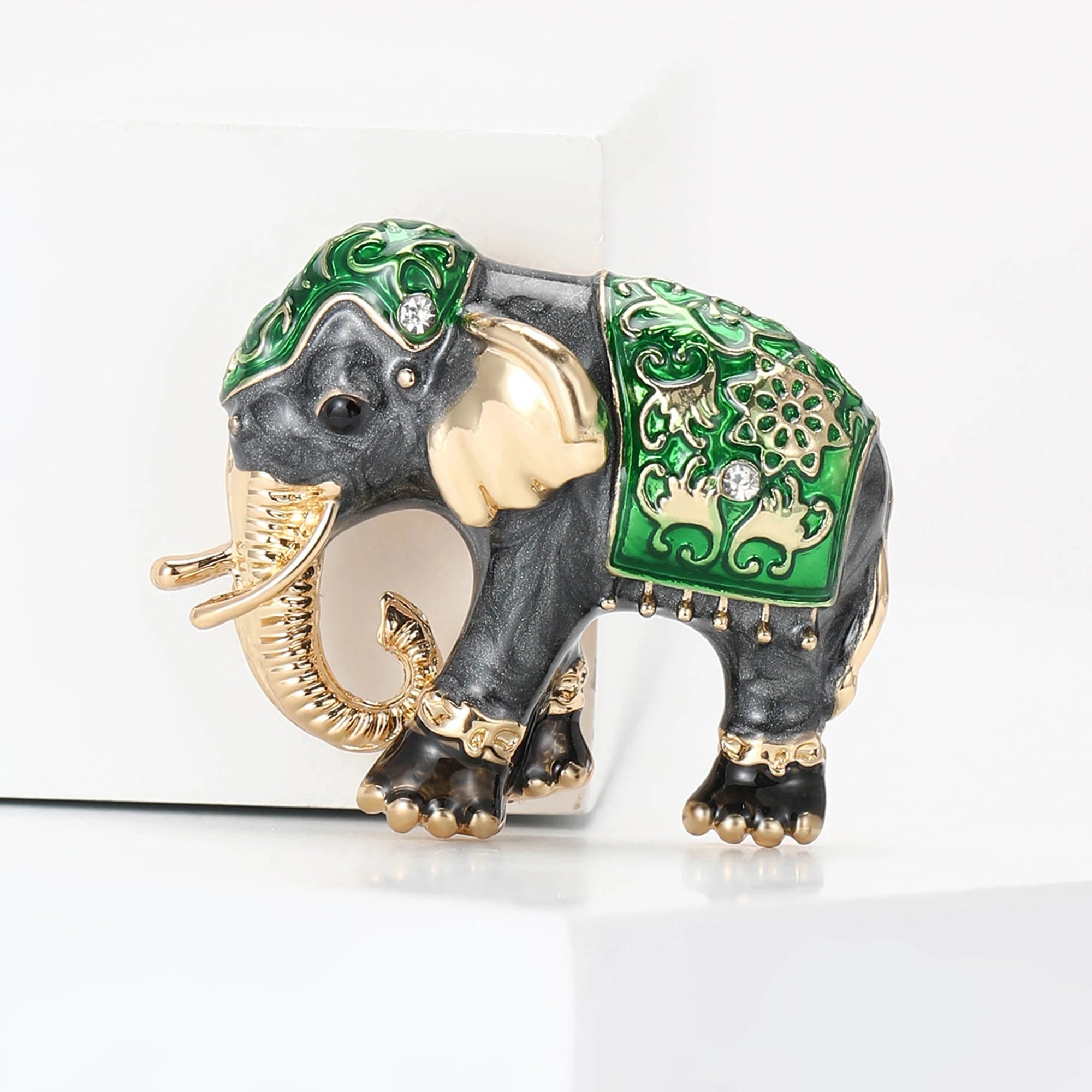 Broches de elefante de strass de luxo para mulheres unissex esmalte animal pinos banquete festa mochila presentes acessórios de joias