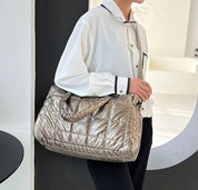 Bolsa de viagem acolchoada de cor sólida acolchoada – durável, portátil e elegante – perfeita para esportes, trabalho e uso diário