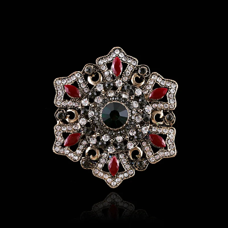 Alta qualidade moda tribunal barroco retro broche personalidade oco distintivo corsage high-end presente de natal acessórios de roupas