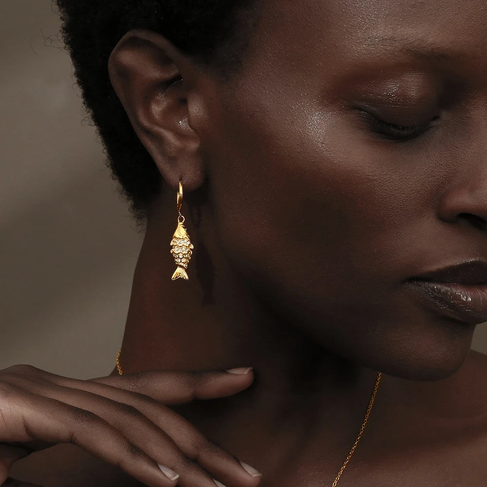 MamacitaSlay Atacado Lucky Koi Brincos femininos à prova d'água banhados a ouro joias femininas de aço inoxidável novo em brincos