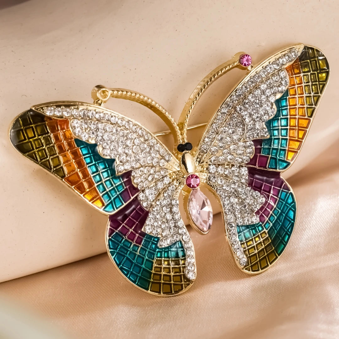 Borboleta colorida Designer Zircon Broche Mulheres Brilhante Crystal Lapel Pin Roupas luxuosas Jóias Acessórios