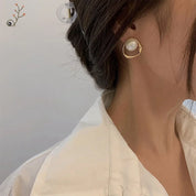 2022 novo bonito pérola studs hoop brincos para mulheres cor de ouro eardrop minimalista minúsculo huggies aros casamento moda jóias