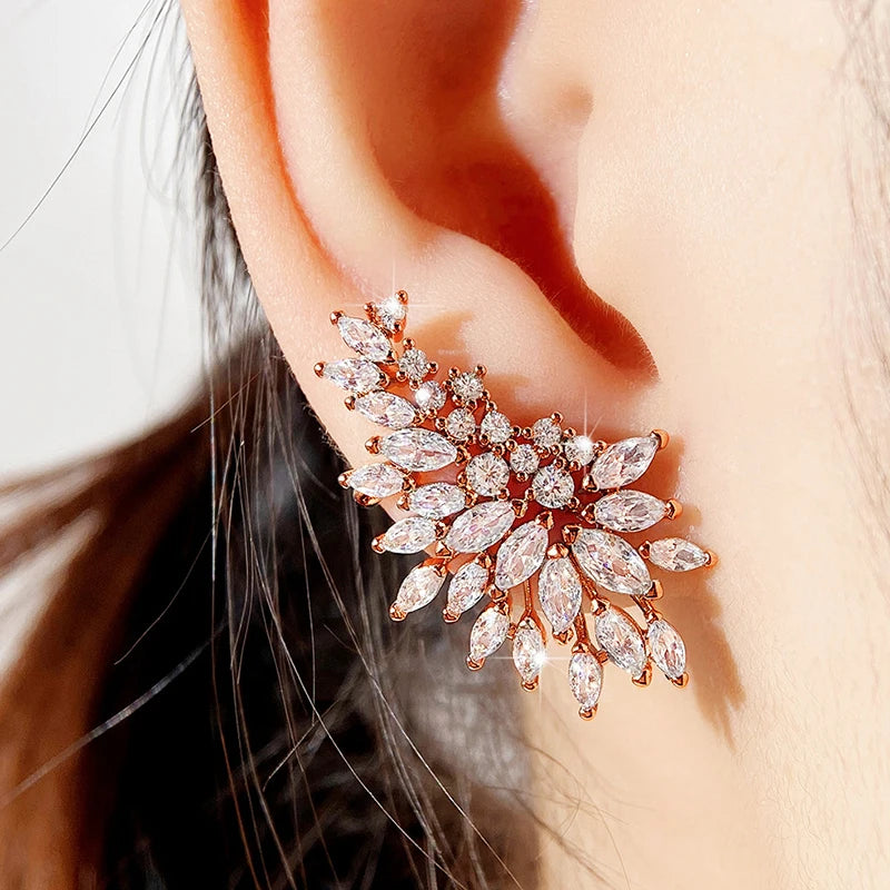Huitan lindos brincos femininos completos com deslumbrante pedra cz espumante brincos de piercing de orelha joias de festa dropshipping