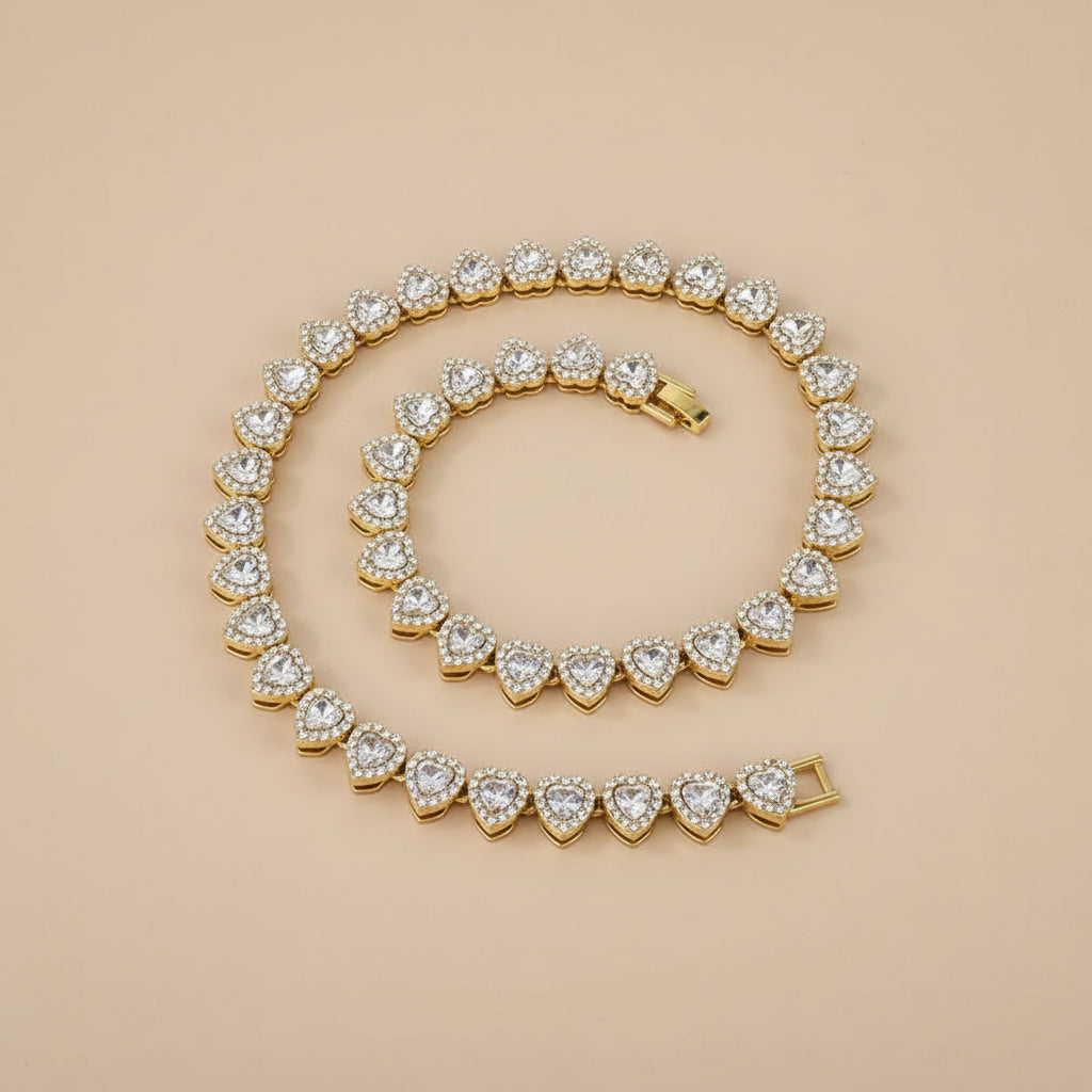 Luxuoso e requintado colar de aço inoxidável com diamante em forma de coração para correspondência diária de joias da moda