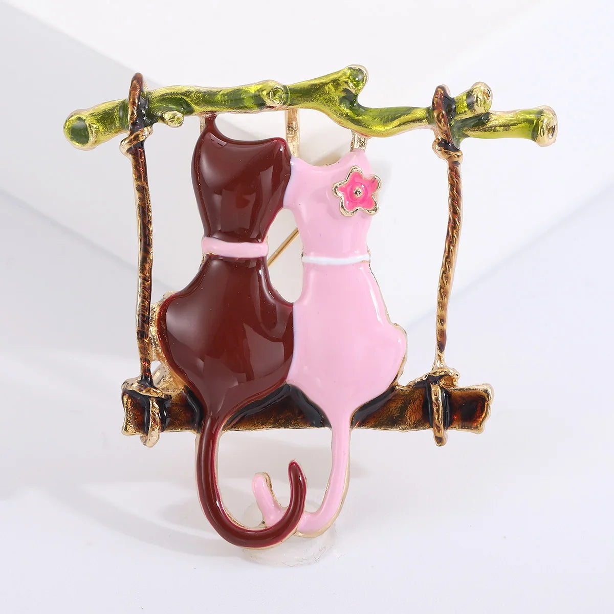 Strass amor gatinho broches para mulheres unissex esmalte animal pino gato lapela pinos festa de escritório amigo presentes jóias acessórios