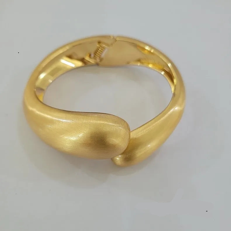 Ingemark Classic Vintage Matte Irregular Heavy Metal Chunky Wide Cuff Bangles Women Punk Gold Color Spring Bracelet Men Jewelry