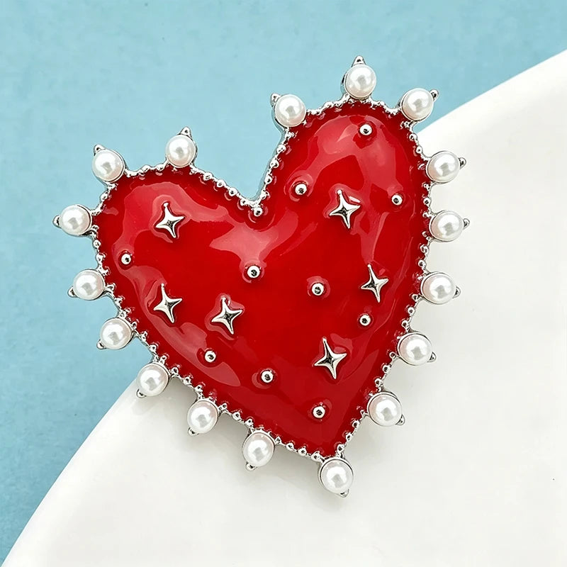 Broche Coração com Pérola Design Elegante Feminino