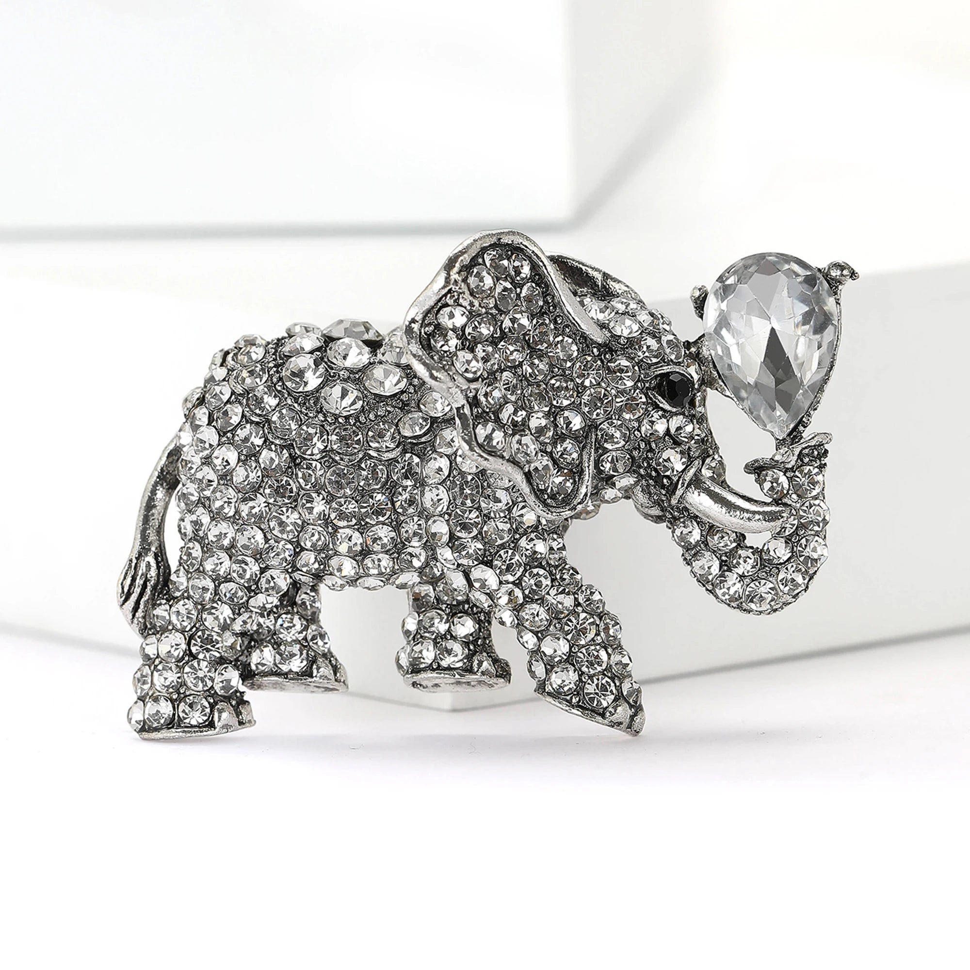 Broches de elefante de strass de luxo para mulheres unissex esmalte animal pinos banquete festa mochila presentes acessórios de joias
