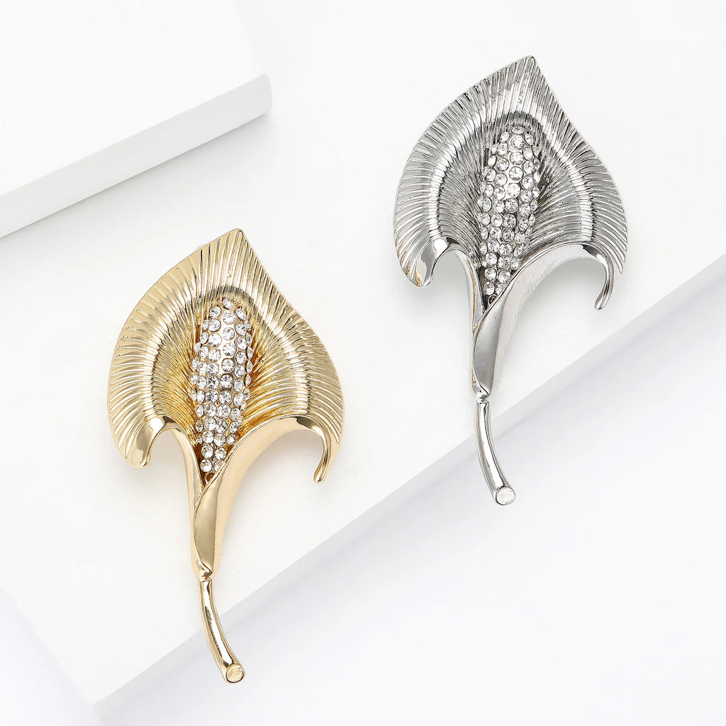 Broche Flores com Strass Elegante Feminino