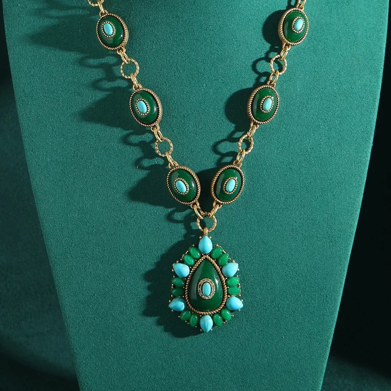 Retro verde colar vintage pedra natural pingentes encantos para mulheres olho frisado cor de ouro antigo jóias presente dia das mães 2025