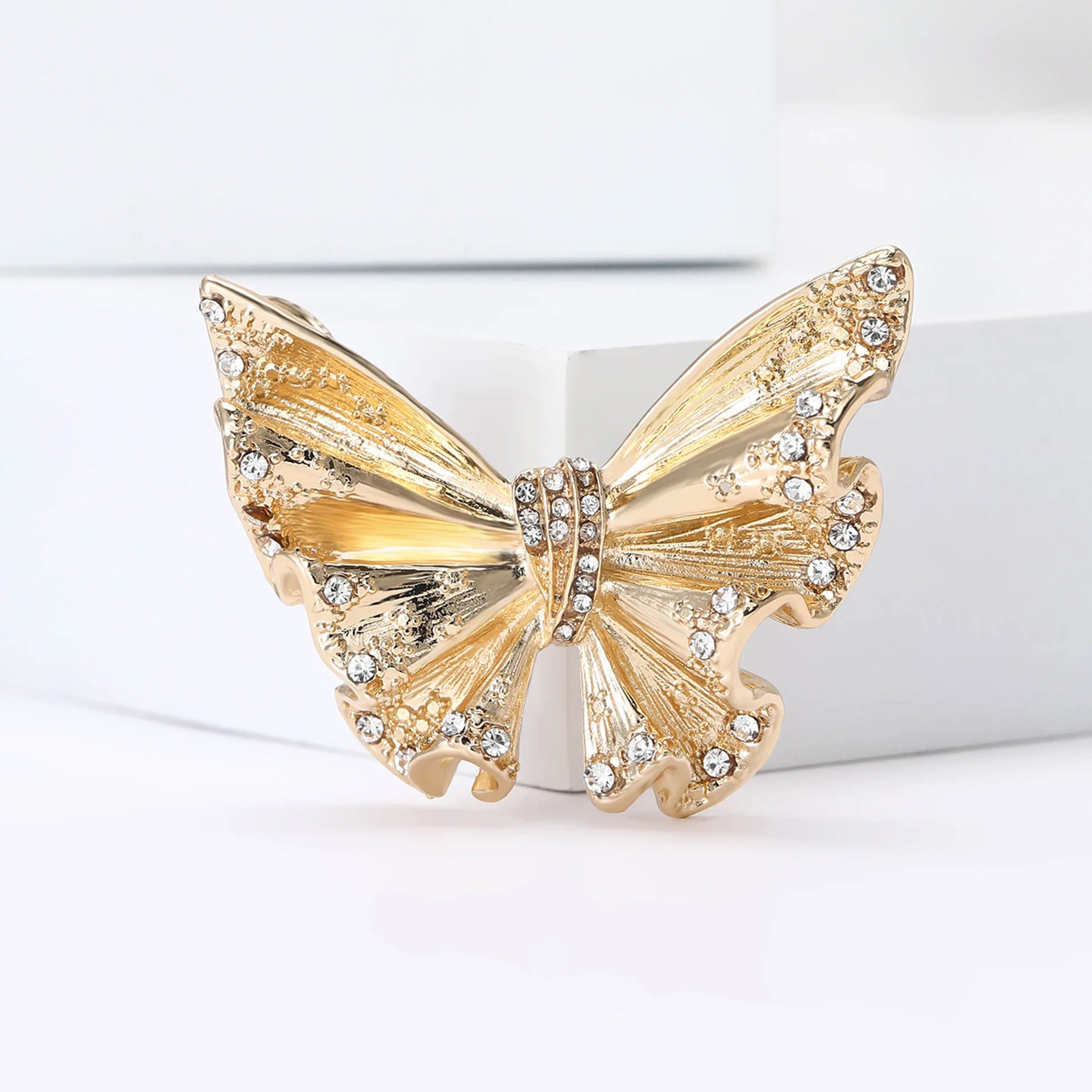 Broche Borboleta com Strass Luxo para Acessórios Femininos
