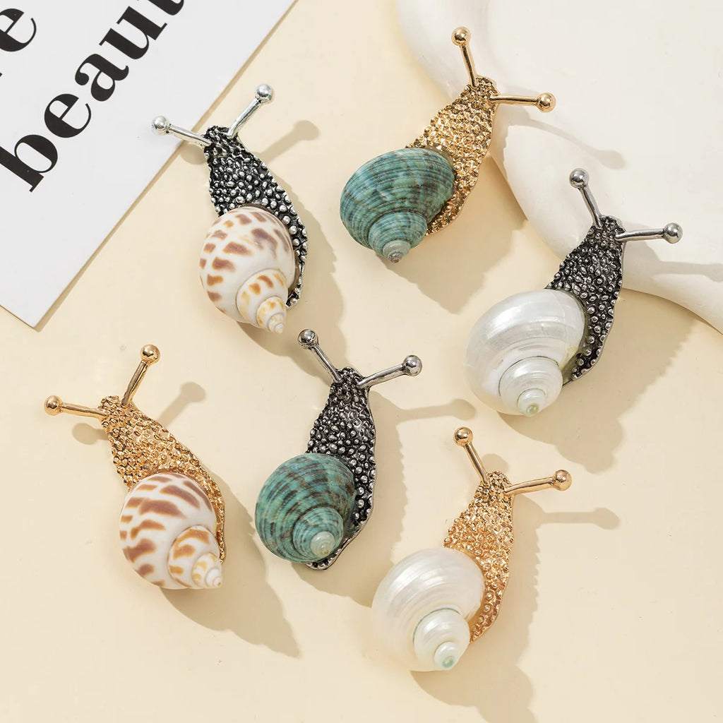 1pc concha natural caracol em forma de strass incrustado broche encantos para mulheres homens jóias acessórios presentes diários 58x25mm