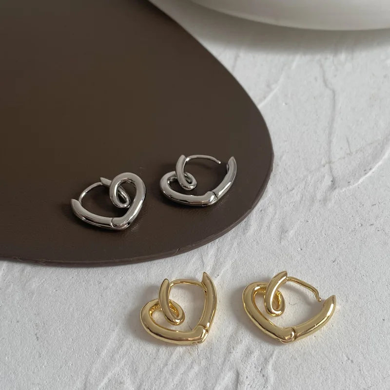 Brincos geométricos de coração de amor oco para mulheres meninas minimalista elegante clássico fivela de orelha casamento noiva joias presentes