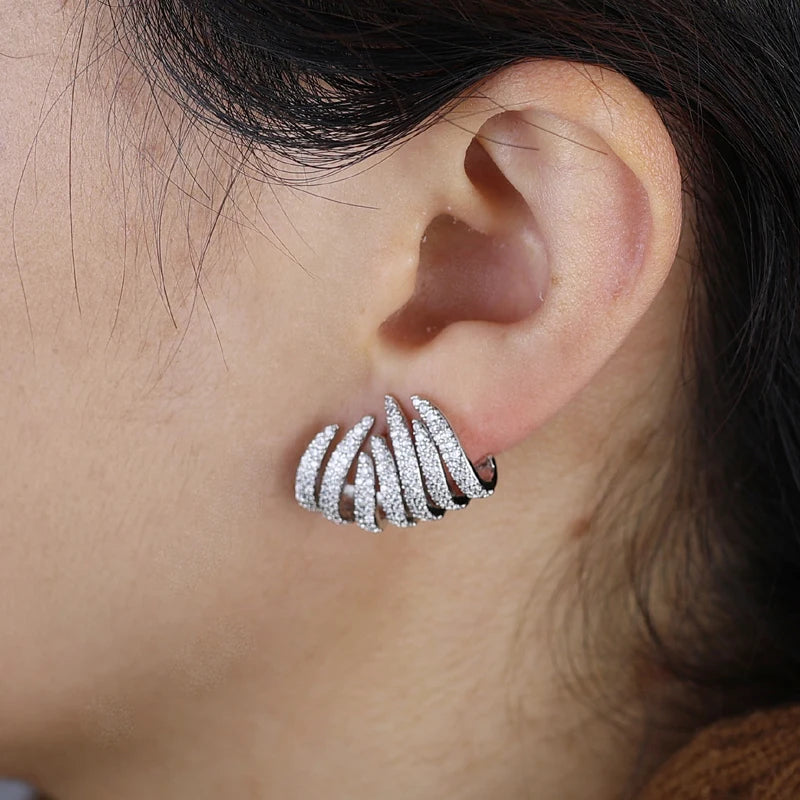 2025 alta qualidade micro pave bling cz cluster brinco sparking lindo feminino casamento noivado presente jóias