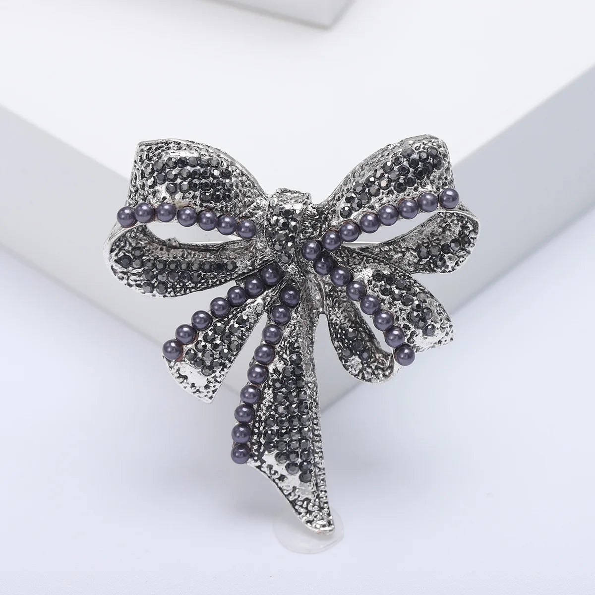 Skeds moda feminina bowknot pérola cristal emblemas clássico metal strass arco pinos para senhora festa de casamento geométrica broches pinos