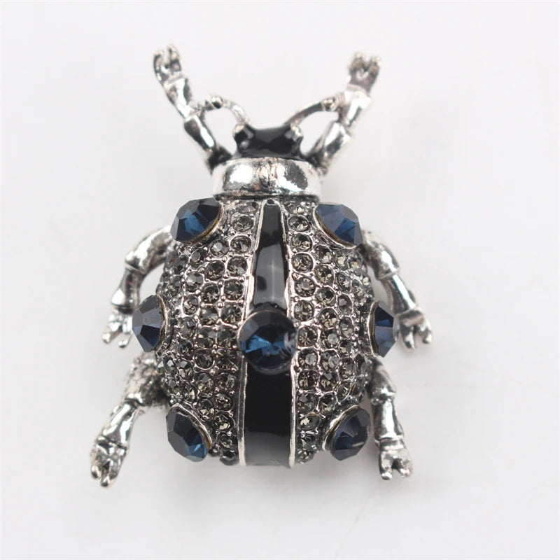 Personalidade criativa dos desenhos animados novo broche moda sete estrelas joaninha senhora corsage pino