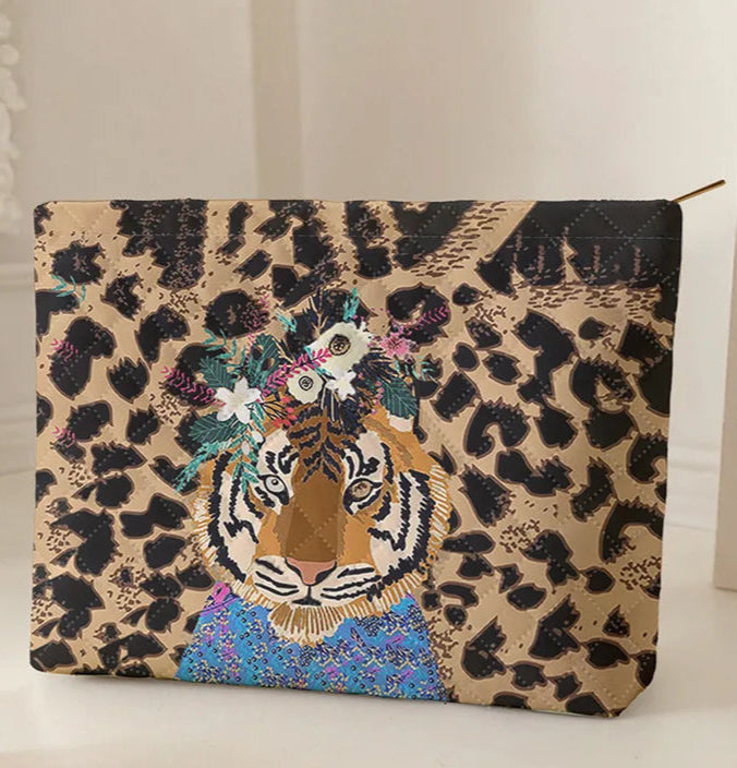 Bolsa de maquiagem de veludo com estampa de leopardo tigre elegante com zíper, bolsa de armazenamento de cosméticos multifuncional leve com forro