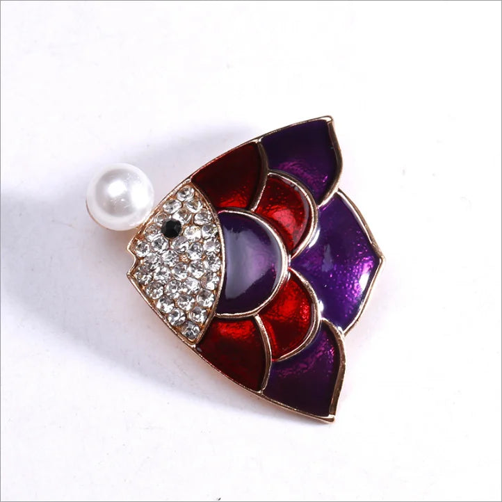 Broches de peixe palhaço de strass para mulheres unissex esmalte animal alfinetes festa de escritório amigo engraçado presentes de luxo acessórios de joias