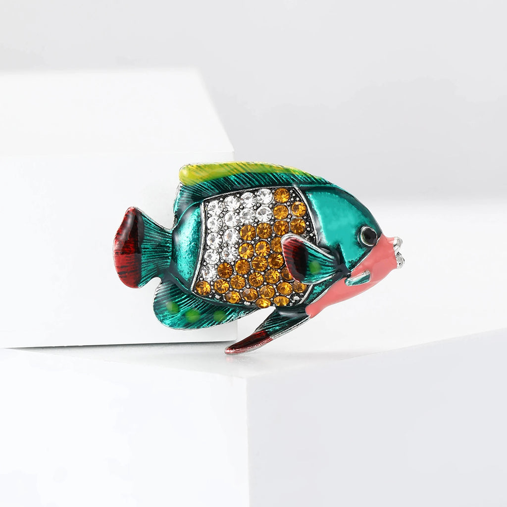 Broches de peixe palhaço de strass para mulheres unissex esmalte animal alfinetes festa de escritório amigo engraçado presentes de luxo acessórios de joias