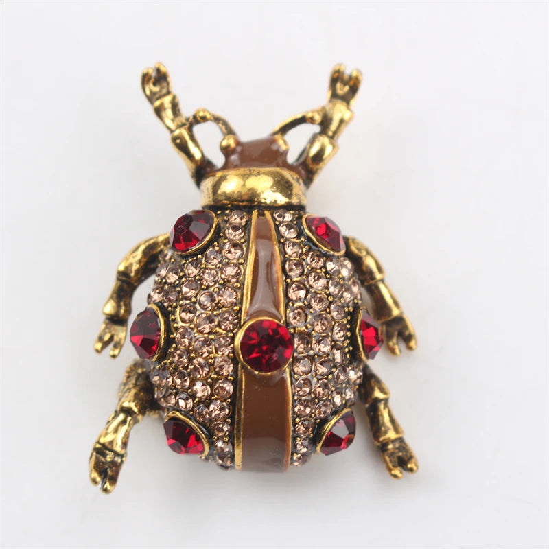 Personalidade criativa dos desenhos animados novo broche moda sete estrelas joaninha senhora corsage pino