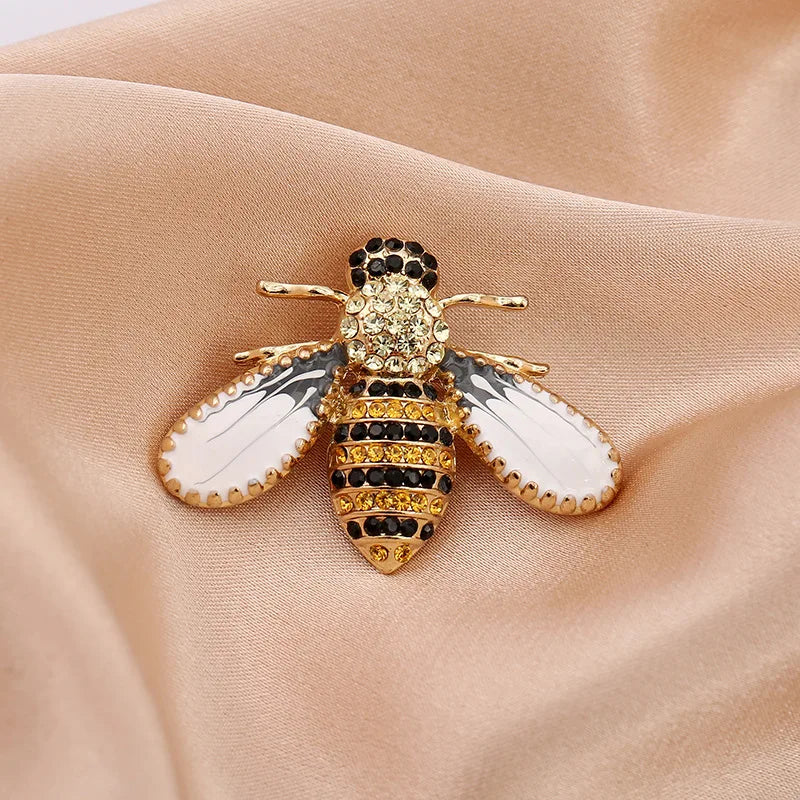 Skeds clássico vintage grande strass abelha broches pinos para mulheres luxo cristal inseto jóias terno roupas broche pino emblemas