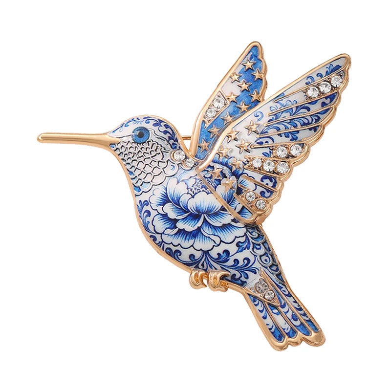 Broche Beija-Flor Azul e Branco com Strass Elegante Feminino