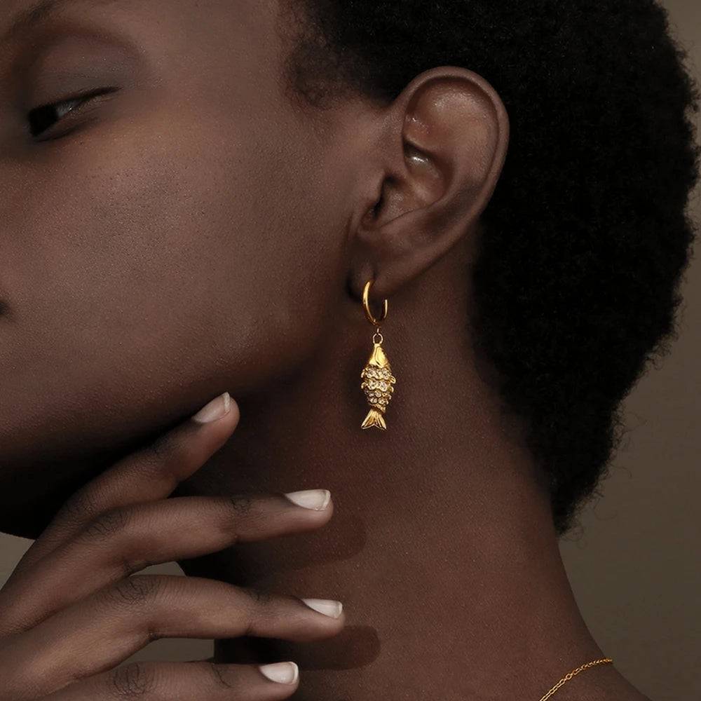 MamacitaSlay Atacado Lucky Koi Brincos femininos à prova d'água banhados a ouro joias femininas de aço inoxidável novo em brincos