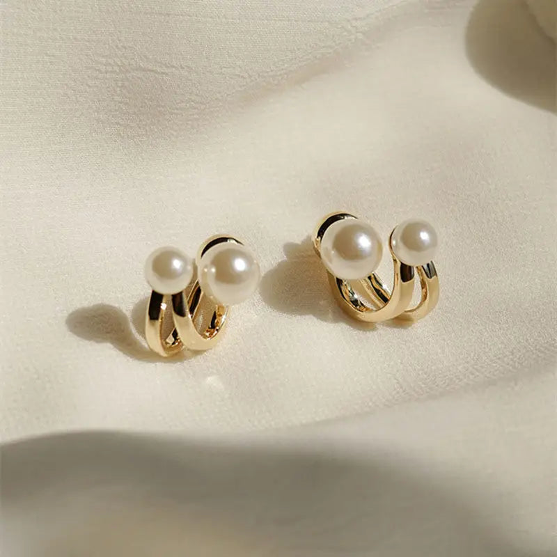 Coreano simples design irregular pérola brincos para mulheres moda geométrica cor de ouro brincos de metal tendência festa jóias gif