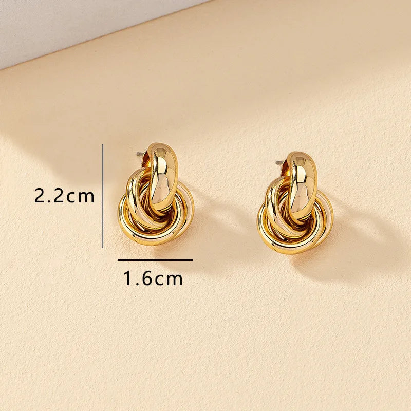 Brinco de argola com nó dourado e prateado para mulheres, chapeamento brilhante, brinco moderno, joias fofas para uso diário