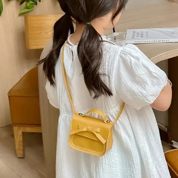 Bolsa Infantil com Laço - Diversas Cores