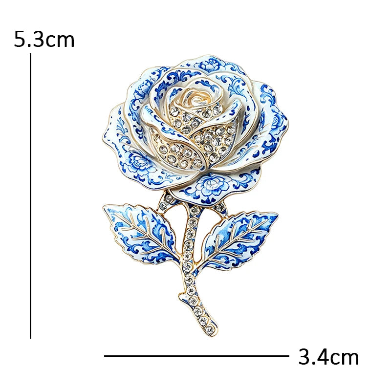Broche Rosa Esmaltada com Strass e Design Elegante Feminino